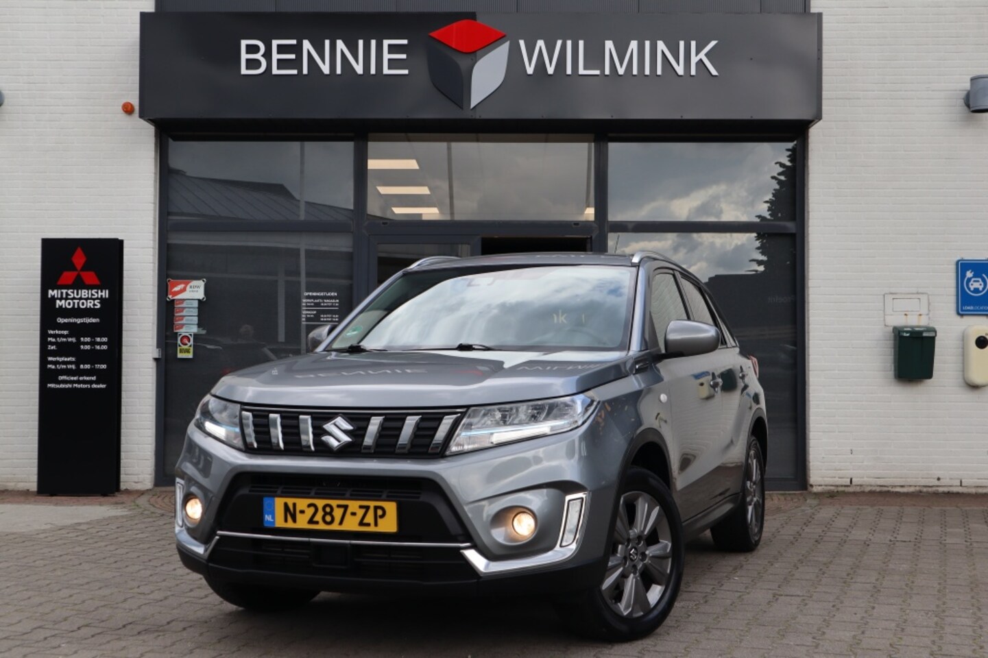 Suzuki Vitara - 1.4 BoosterJet Select Hybrid Trekhaak/AdaptiveCruise/Apple/Andro - AutoWereld.nl