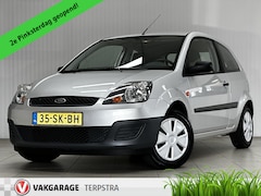 Ford Fiesta - 1.3-8V Champion/ Airco/ Stuurbekr./ Airbags/ Radio-CD AUX/ Getint glas/ Metallic lak