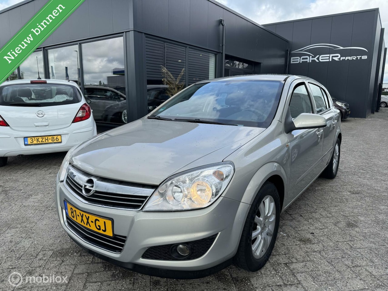 Opel Astra - 1.6 Temptation - Airco - Elektra Pakket - Nette staat - AutoWereld.nl