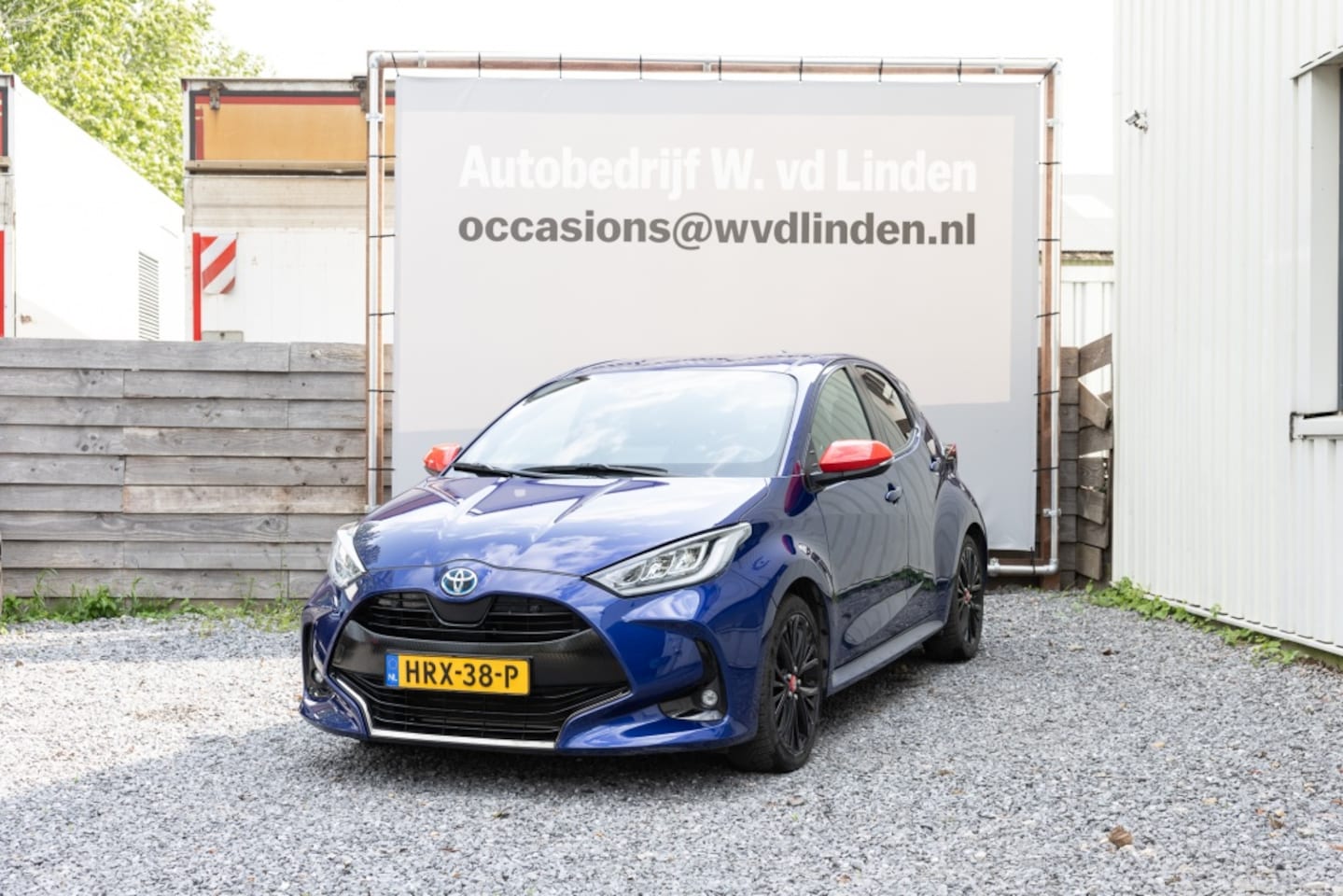 Toyota Yaris - 1.5 Hyb. Executive - AutoWereld.nl