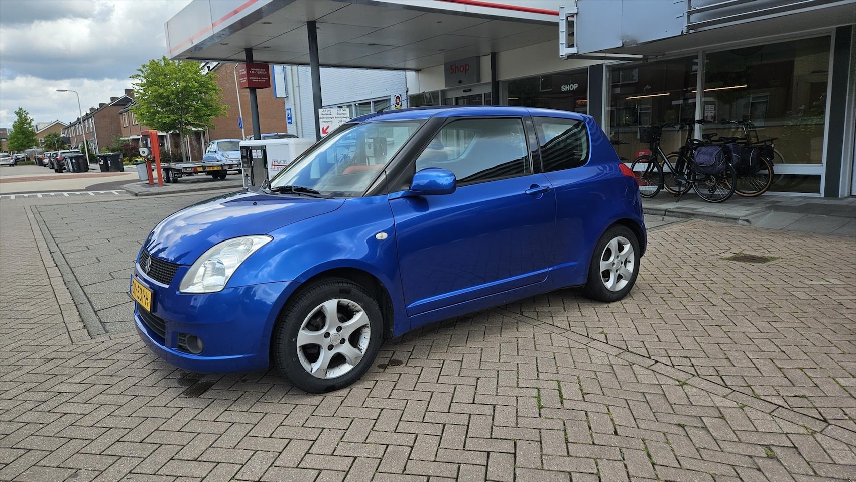 Suzuki Swift - 1.3 GA 5D - AutoWereld.nl