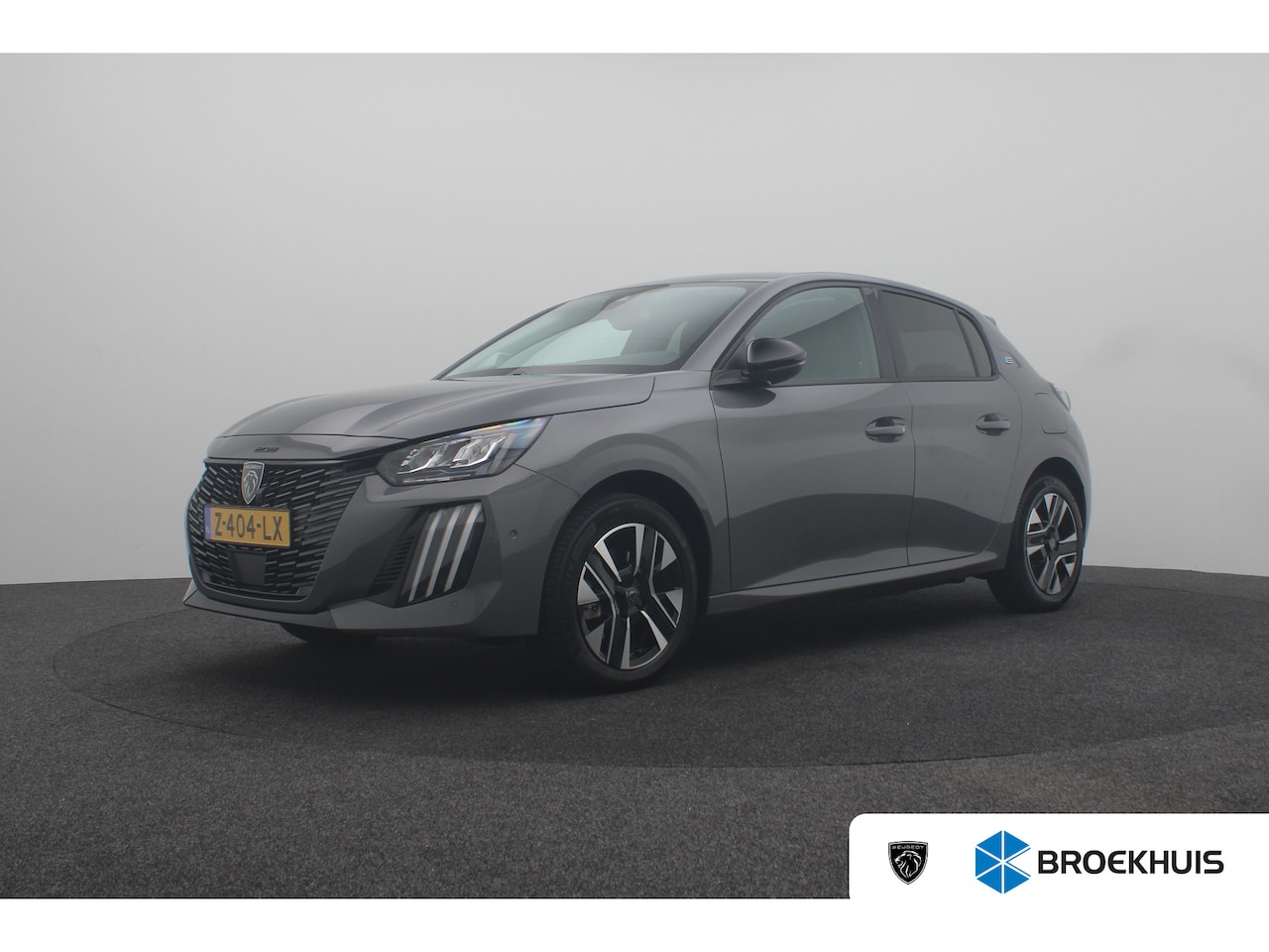 Peugeot e-208 - EV Allure 51 kWh | 11 kW lader | Achterspoiler | Achteruitrijcamera - AutoWereld.nl