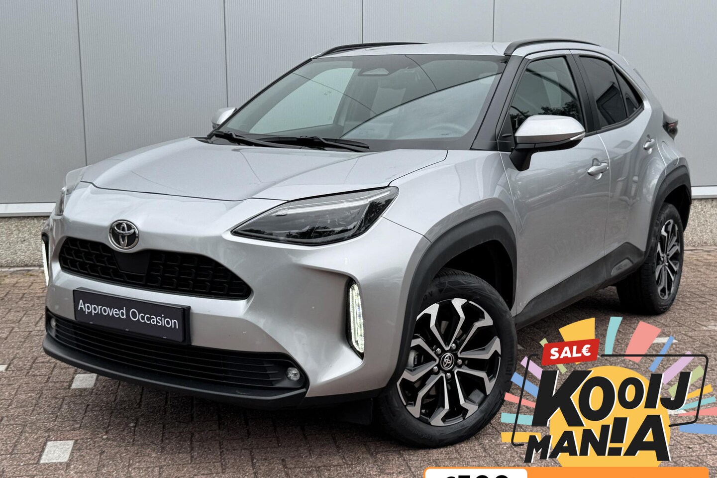Toyota Yaris Cross - 1.5 Hybrid 115 First Edition Navigatie, Achteruitrijcamera, Smart Key, Privacy glass, LMV, - AutoWereld.nl