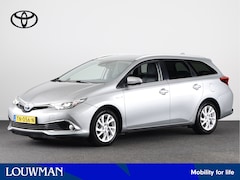 Toyota Auris Touring Sports - 1.8 Hybrid Executive | Half lederen bekleding | Parkeersensoren V+A | Navigatie | Stoelver