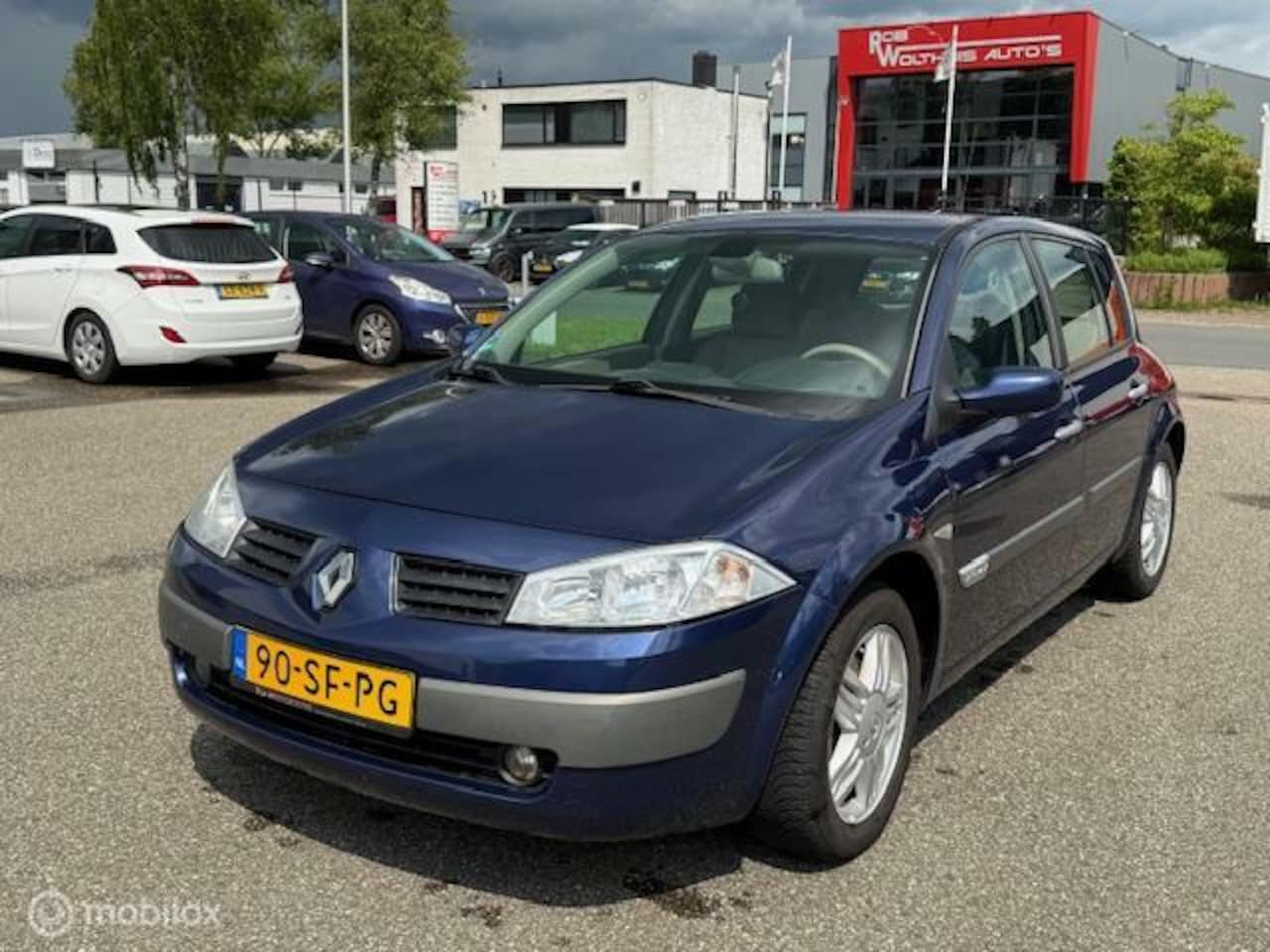 Renault Mégane - 2.0-16V Privilège Luxe 2.0-16V Privilège Luxe - AutoWereld.nl