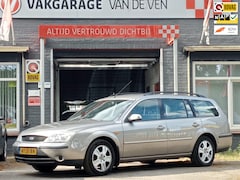 Ford Mondeo Wagon - 2.5 V6 Ghia