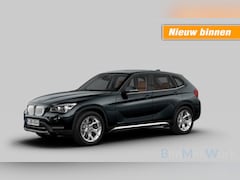 BMW X1 - sDrive20i High Exe, Pano, Leer, Xenon, NaviPro, Stoelverw, Clima