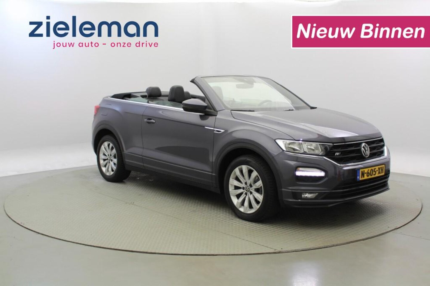 Volkswagen T-Roc Cabrio - 1.5 TSI R-Line Automaat - Carplay, Cruise, Stoelverw. - AutoWereld.nl