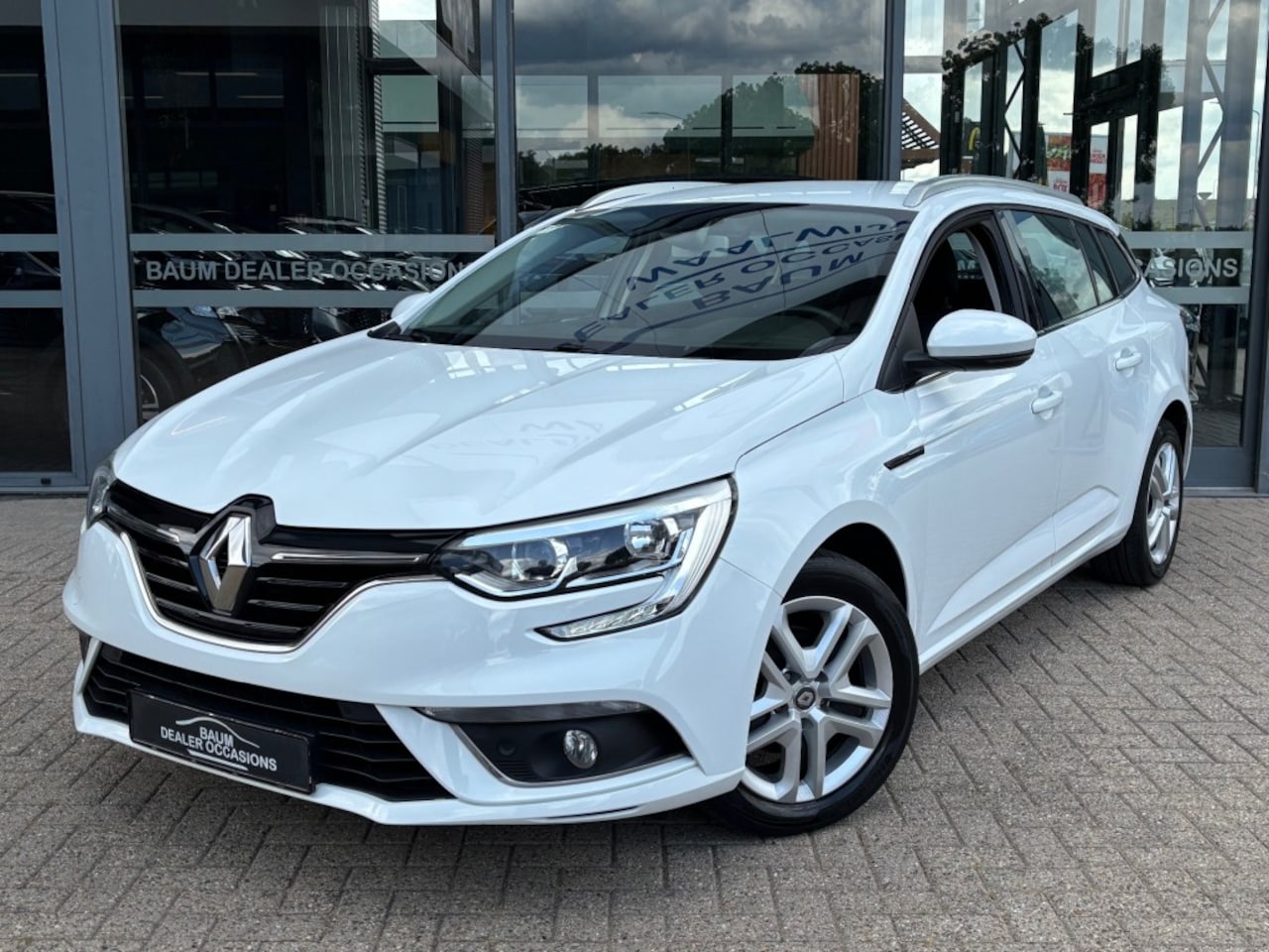 Renault Mégane - 1.2 TCE 132 PK NAVI AIRCO/ECC PDC CRUISE CONTROL - AutoWereld.nl