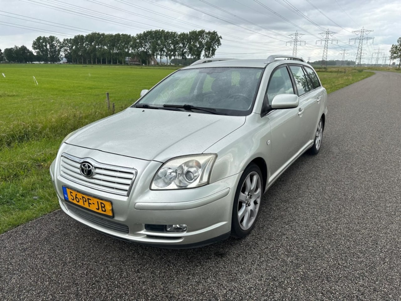 Toyota Avensis Wagon - 2.0 VVTi Executive AUTOMAAT | LEDER | CLIMA ! - AutoWereld.nl