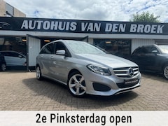 Mercedes-Benz B-klasse - 180 Ambition Navi Airco Cruise Ctr Pdc Stoelverw Trekh Lmv Elek Pakket