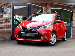 Toyota Aygo - 1.0 VVT-i x-play | AIRCO | CAMERA | CARPLAY | LED