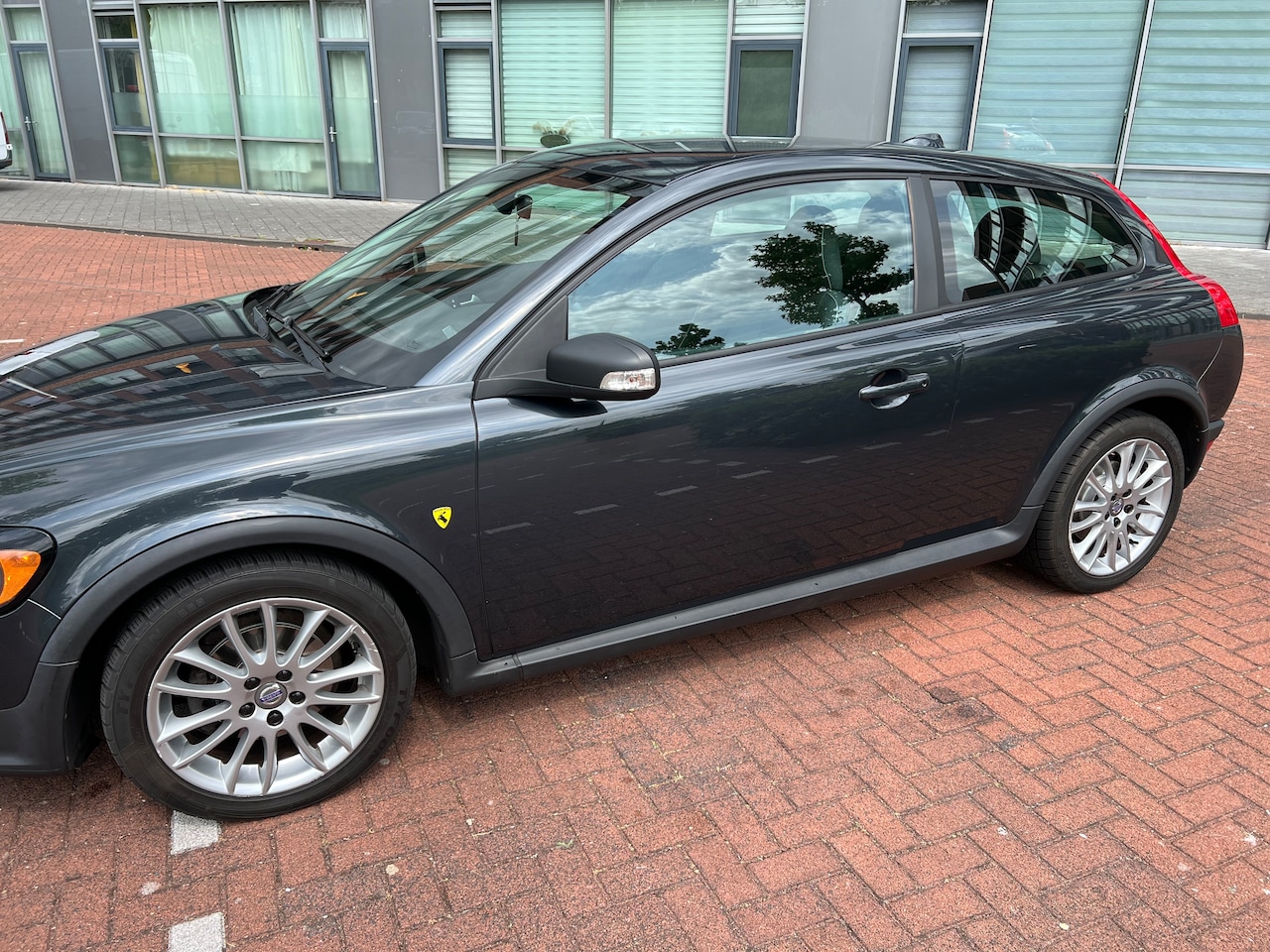 Volvo C30 - 1.6 Advantage Apk 16-04-2026 Mooi en goed onderhouden. - AutoWereld.nl