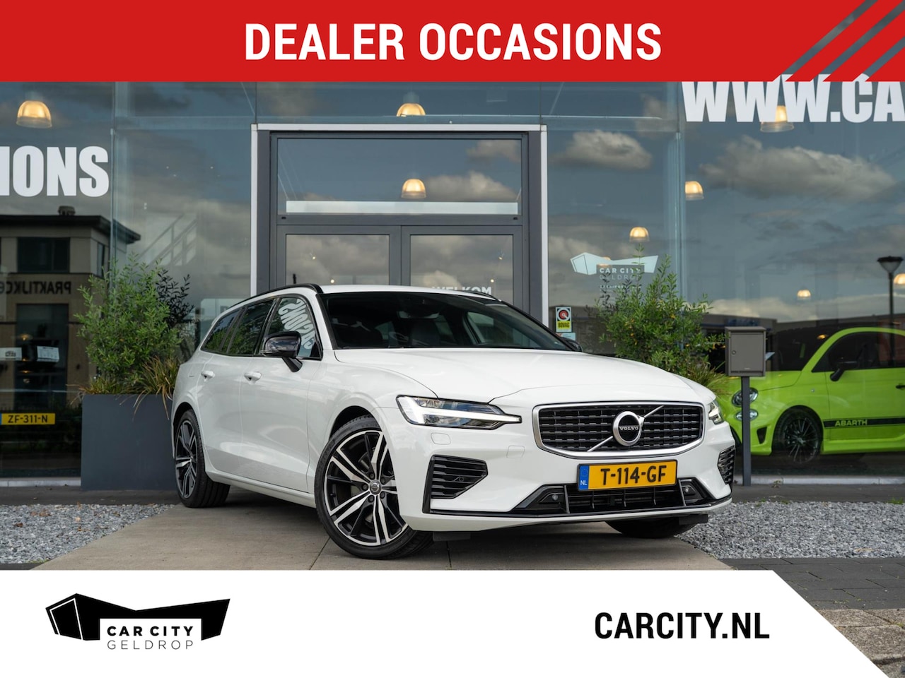 Volvo V60 - 2.0 T8 Twin Engine AWD R-Design / Memory / Adaptive / Bliss / CarPlay / Camera / Stoelverw - AutoWereld.nl