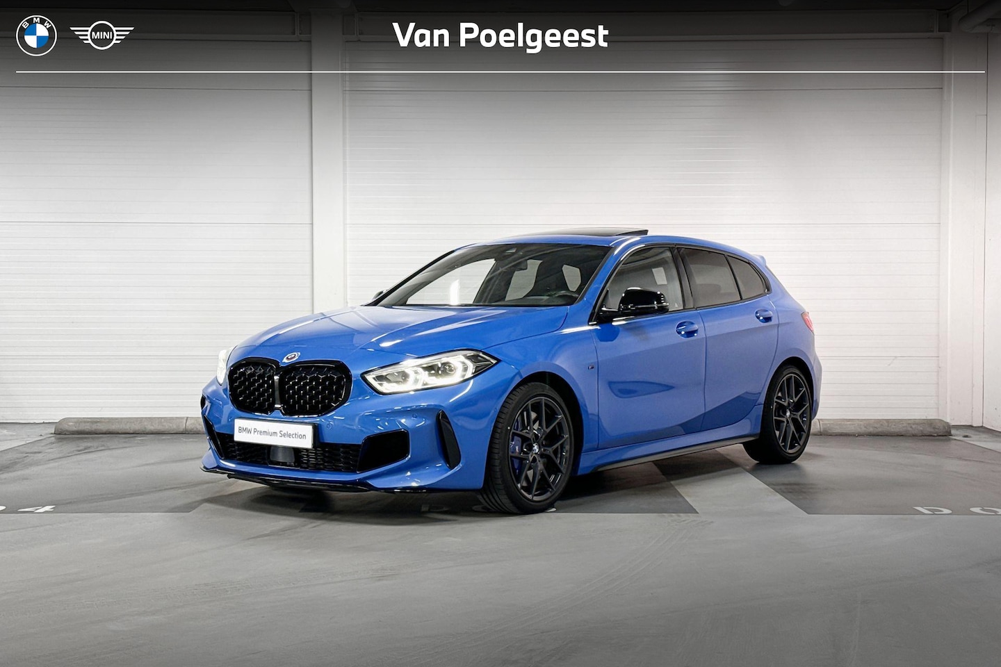 BMW 1-serie - M135i xDrive Business Edition l Schuifdak - AutoWereld.nl