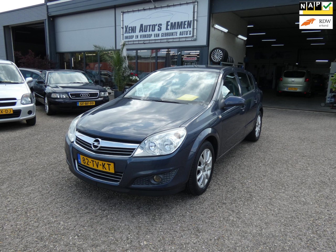 Opel Astra - 1.6 Temptation|Airco|5 Deurs|Nw.APK|LM-Velgen|Cruise Control.. - AutoWereld.nl