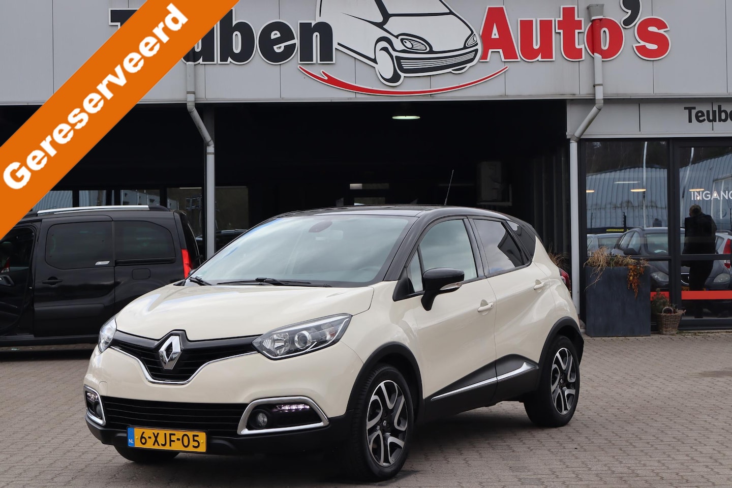Renault Captur - 1.2 TCe Dynamique Cruise control, Climate control, Navigatie, Elektrische ramen, Trekhaak - AutoWereld.nl