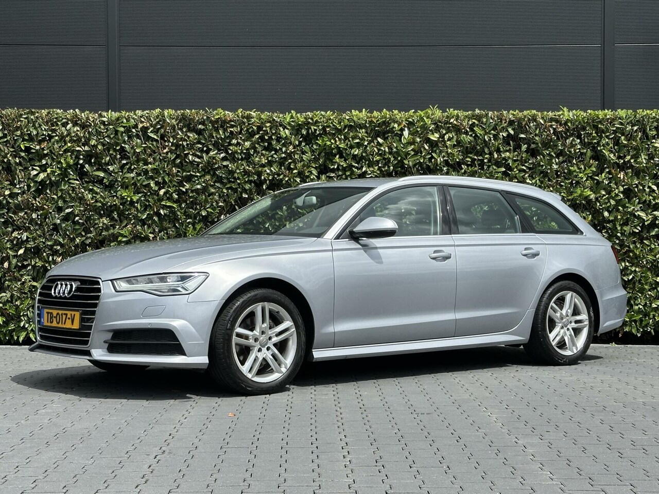 Audi A6 Avant - 1.8 TFSI ultra Advance 1.8 TFSI ultra Advance, FACELIFT, NL AUTO, NAP-LOGISCH, MATRIX, KEYLESS, ECC-AIRCO, NAVI, - AutoWereld.nl