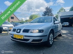 Seat Toledo - 1.6-16V Signo Airco / Audio / APK 05-2026