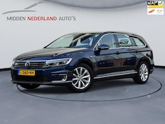 Volkswagen Passat Variant - 1.4 TSI GTE Connected Series * ERGO STOELEN * STOELVERW * ADAPT CRUISE * PDC