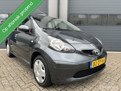 Toyota Aygo - 1.0-12V + Automaat Uitvoering / 5Drs
