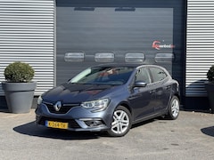Renault Mégane - 1.2 TCe Bose | Navigatie | Climate Control | Lichtmetalen Velgen | Trekhaak |