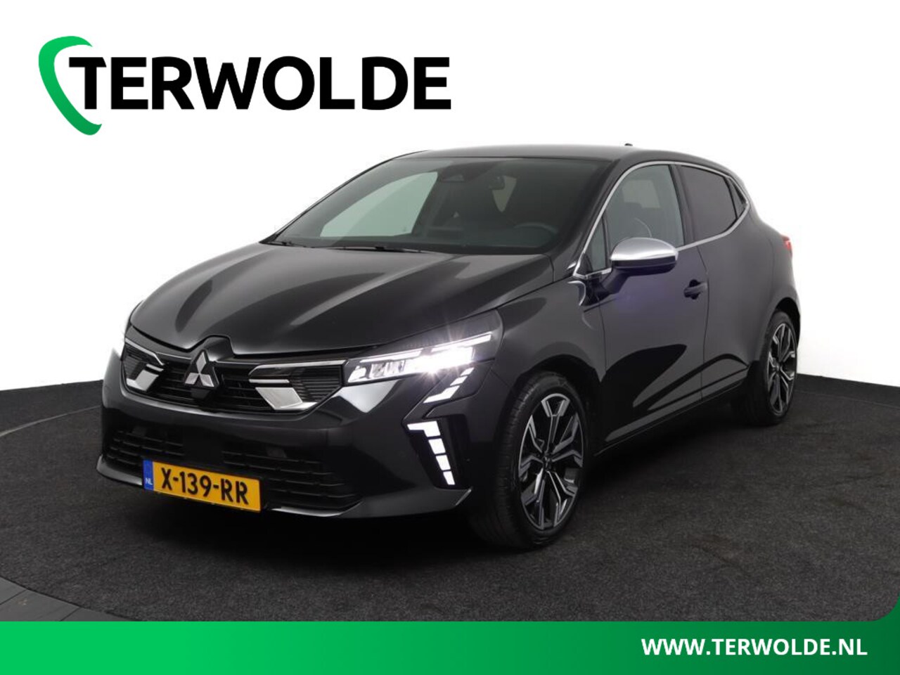 Mitsubishi Colt - 1.0T MT First Edition | Apple Carplay/Android Auto | lichtmetalen velgen 17" | voorstoelen - AutoWereld.nl