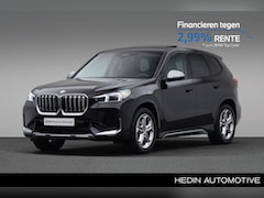 BMW iX1 - xDrive30 Launch Edition 67 kWh | Comfort Access | Glazen panoramadak | Extra getint glas |