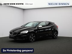 Volvo V40 - T3 Aut. Polar+ Sport R-Design / Pan. dak / Stoelverwarming / DAB+ / 17" Ixion / Keyless