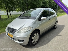 Mercedes-Benz A-klasse - 200 Classic*AIRCO*STOELVERWARMING*TREKHAAK