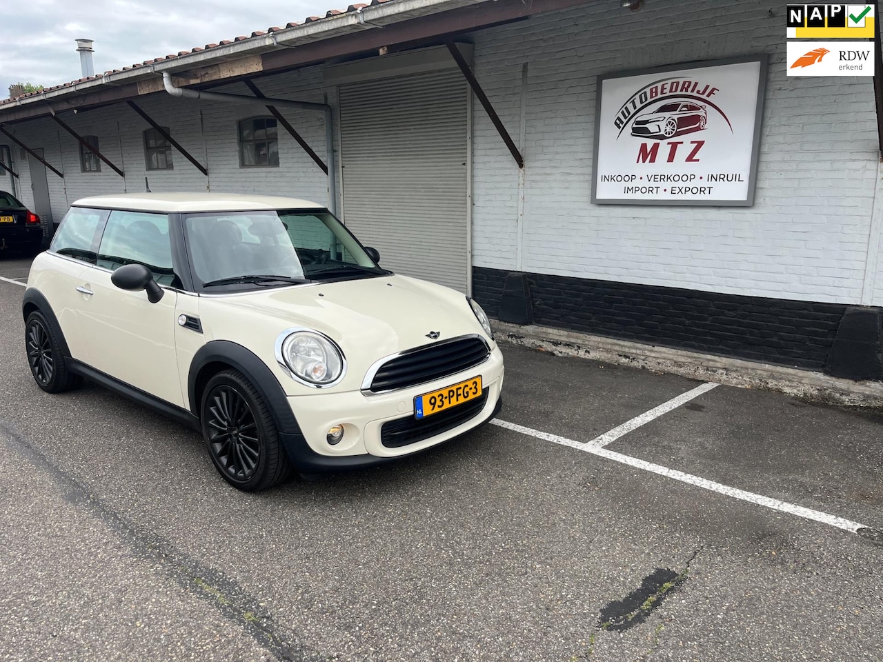 MINI One - Mini 1.6 Business Line NAP/ ZEER NETJES/ PERFECT OH - AutoWereld.nl