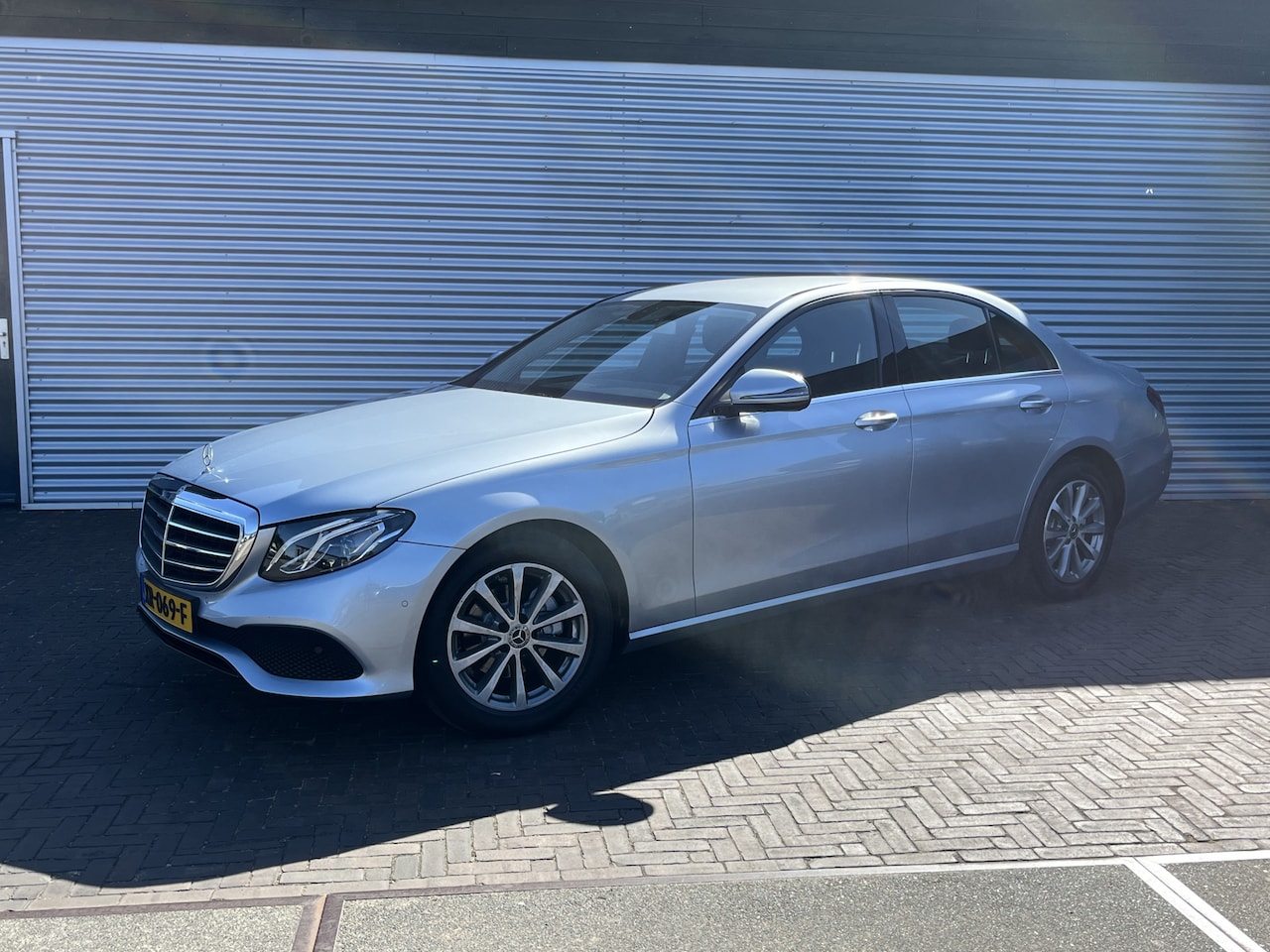 Mercedes-Benz E-klasse - 200 Business Lage KM, zeer mooi! - AutoWereld.nl