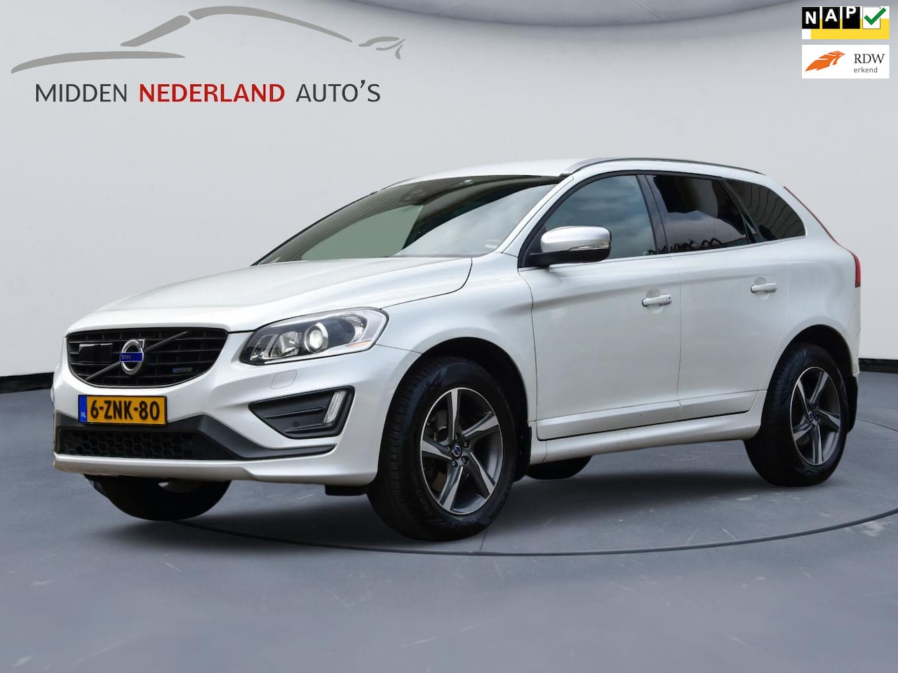 Volvo XC60 - 2.0 D4 Ocean Race * R-DESIGN * TREKHAAK * LEER * - AutoWereld.nl