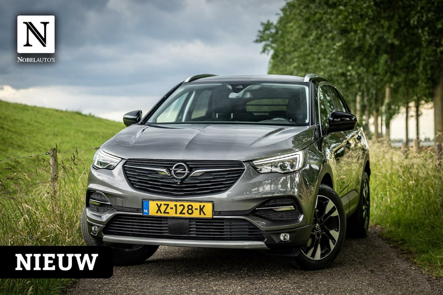 Opel Grandland X - 1.2 Turbo Innovation| Nap| Camera| Trekhaak - AutoWereld.nl