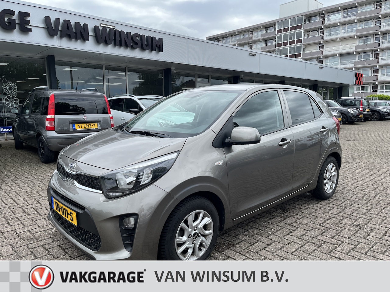 Kia Picanto - 1.0 CVVT ComfortPlusLine Navigator Lmv Navi Acamera Apple carplay Nap - AutoWereld.nl