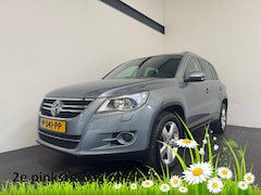 Volkswagen Tiguan - 2.0 TSI Comfort&Design 4Motion