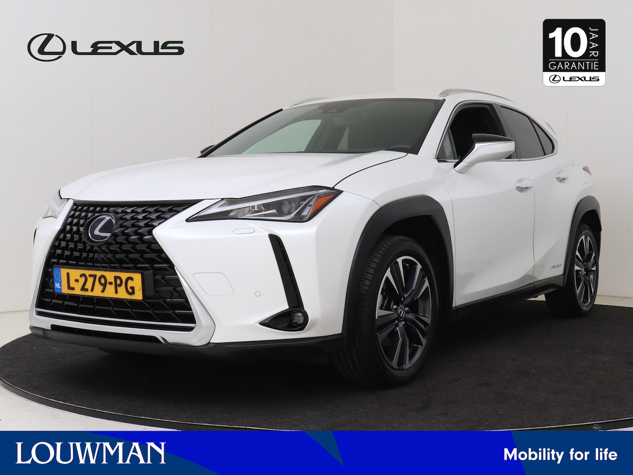 Lexus UX - 250h Preference Line | 18" Velgen | Trekhaak | Apple Carplay & Android Auto | - AutoWereld.nl