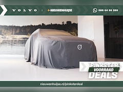 Volvo XC40 - B4 Core | Trekhaak | Stoel-/stuur-/achterbankverwarming | Parkeerverwarming | Camera | Key