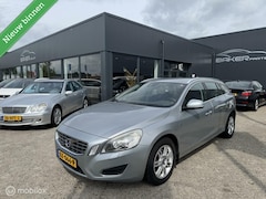 Volvo V60 - 2.0 D3 Ocean Race - Automaat - Leder - Xenon