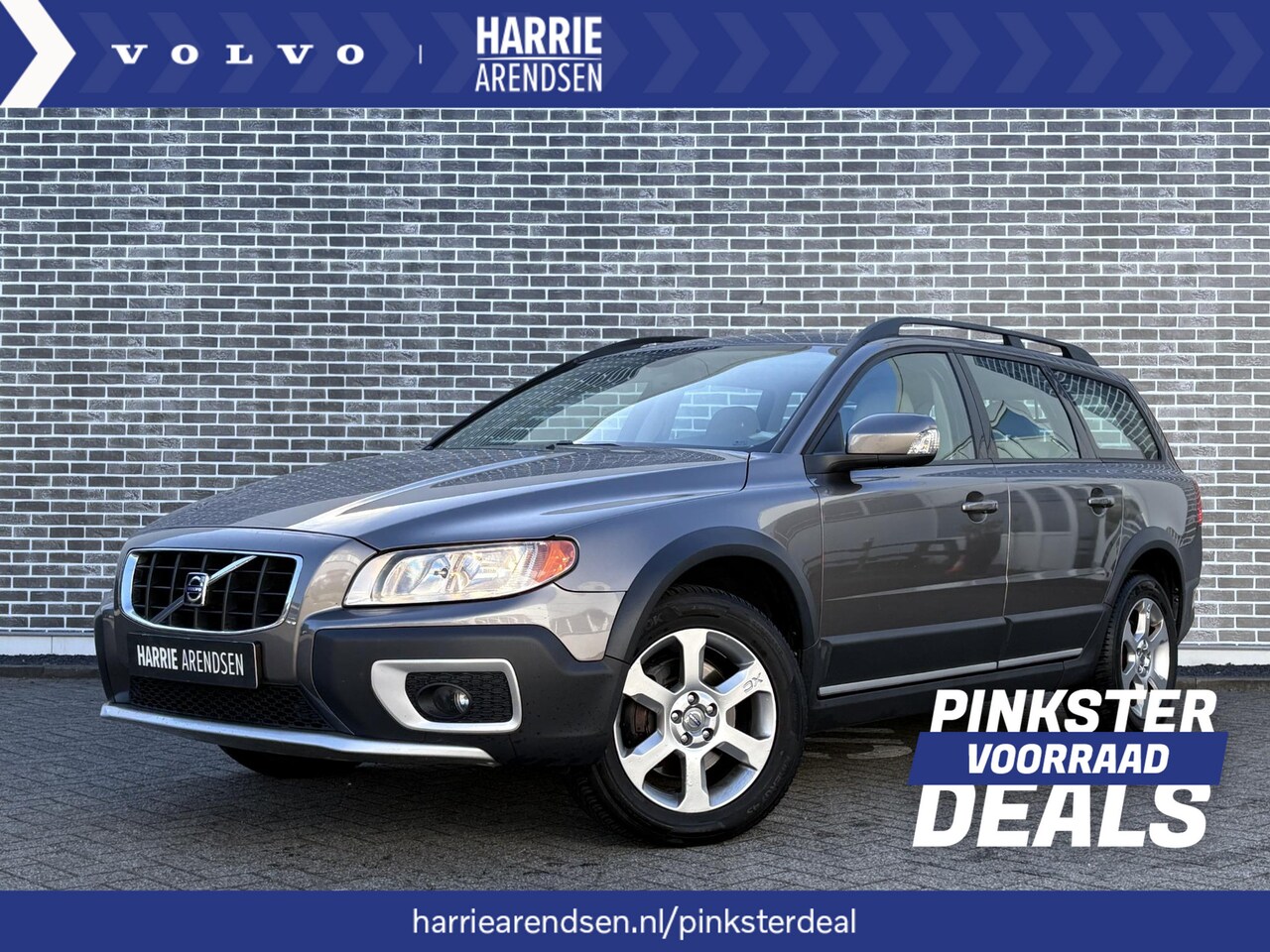 Volvo XC70 - 2.4 D5 AWD Momentum | Lederen bekleding | Trekhaak - AutoWereld.nl