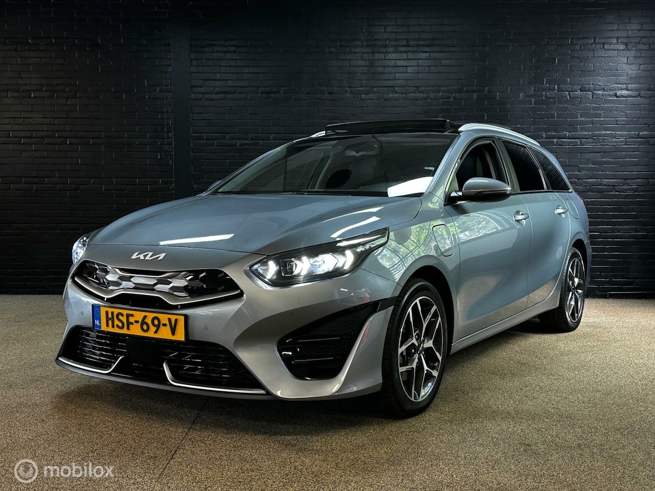 Kia Cee'd Sportswagon - Ceed 1.6 GDI PHEV ExecutiveLine * Pano * Carplay * - AutoWereld.nl