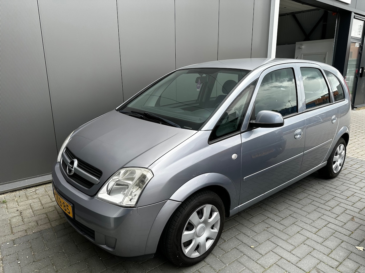 Opel Meriva - 1.4-16V Essentia | Airco | 5 Deurs | APK 03-2026 | 750,- / ALLEEN HANDELAAR ZONDER GARANTI - AutoWereld.nl
