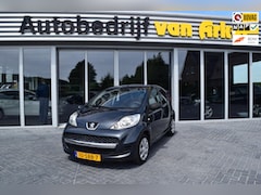 Peugeot 107 - 1.0-12V XR
