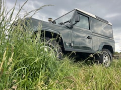 Land Rover Defender - 2.5 Tdi 90" County Hard Top Tgv 2.8 international