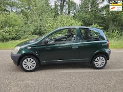 Toyota Yaris - 1.0-16V VVT-i Terra