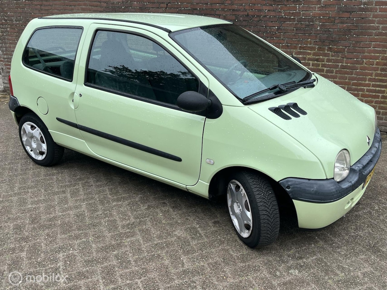 Renault Twingo - 1.2 Emotion airco - AutoWereld.nl
