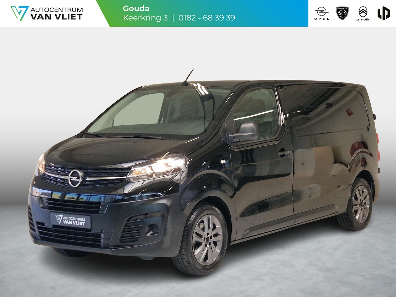 Opel Vivaro - 2.0 CDTI L2H1 Innovation Automaat | Navigatie | Achteruitrijcamera | Betimmering | 3-zits - AutoWereld.nl