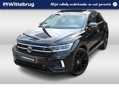Volkswagen T-Roc - 1.5 TSI 150pk DSG R-Line Business / Panoramadak / Black Style / 19" LMV / IQ LED Matrix /