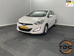 Hyundai i30 - 1.4 AIRCO PDC LMV