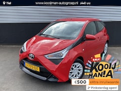 Toyota Aygo - 1.0 VVT-i x-play Incl: AppleCarplay/AndroidAuto Navigatie, Airco, Achteruitrij camera, Fab